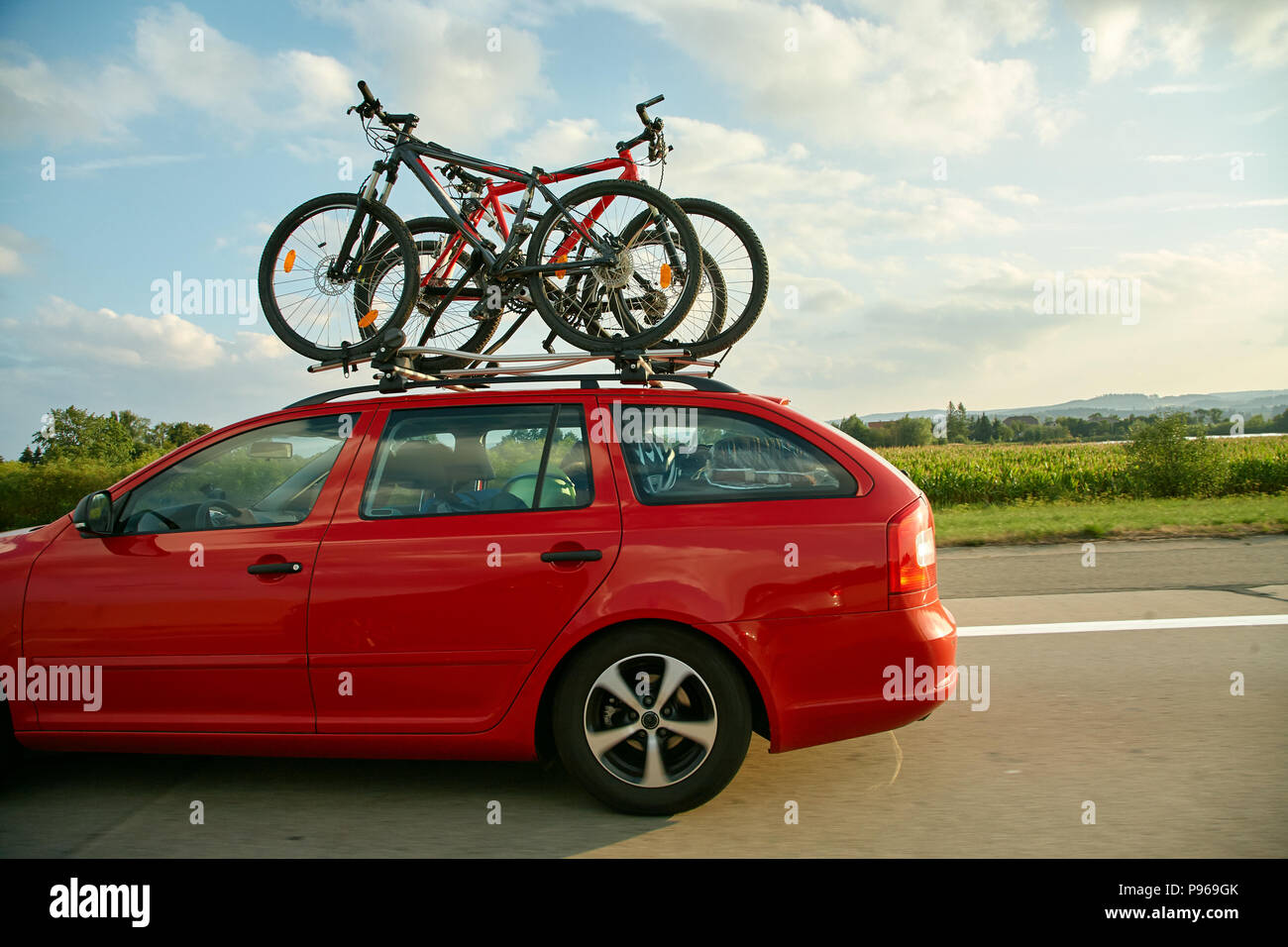 Fahrräder in einer Amtsleitung Stockfoto