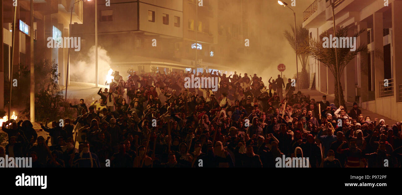 Razzia ist ein 2017 marokkanischen Film unter der Regie von Nabil Ayouch. Es war, als die marokkanische Eintrag für den besten ausländischen Film bei den 90. Academy Awards ausgewählt. Dieses Foto ist nur für den redaktionellen Gebrauch bestimmt und unterliegen dem Copyright der Film Company und/oder der Fotograf durch den Film oder die Produktion Firma zugewiesen und kann nur reproduziert durch Veröffentlichungen im Zusammenhang mit der Förderung der oben genannten Film. Eine obligatorische Gutschrift auf dem Film Firma ist erforderlich. Der Fotograf sollte auch angerechnet werden, wenn bekannt. Stockfoto
