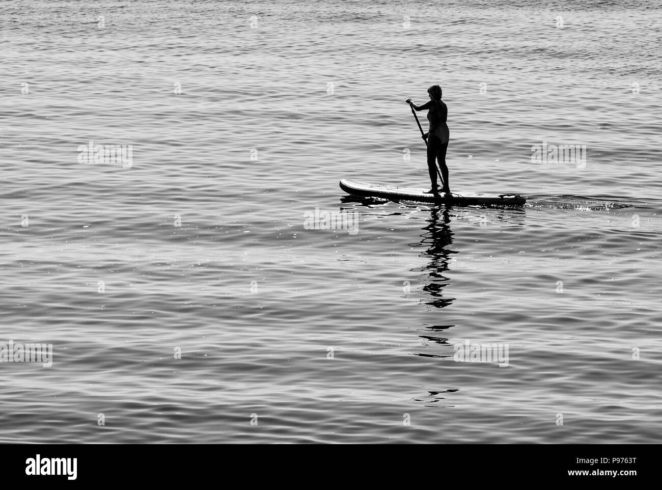 Lyme Regis, Dorset, Großbritannien. 15. Juli 2018. UK Wetter: Warm und sonnig in Lyme Regis. Credit: PQ/Alamy Leben Nachrichten. Stockfoto