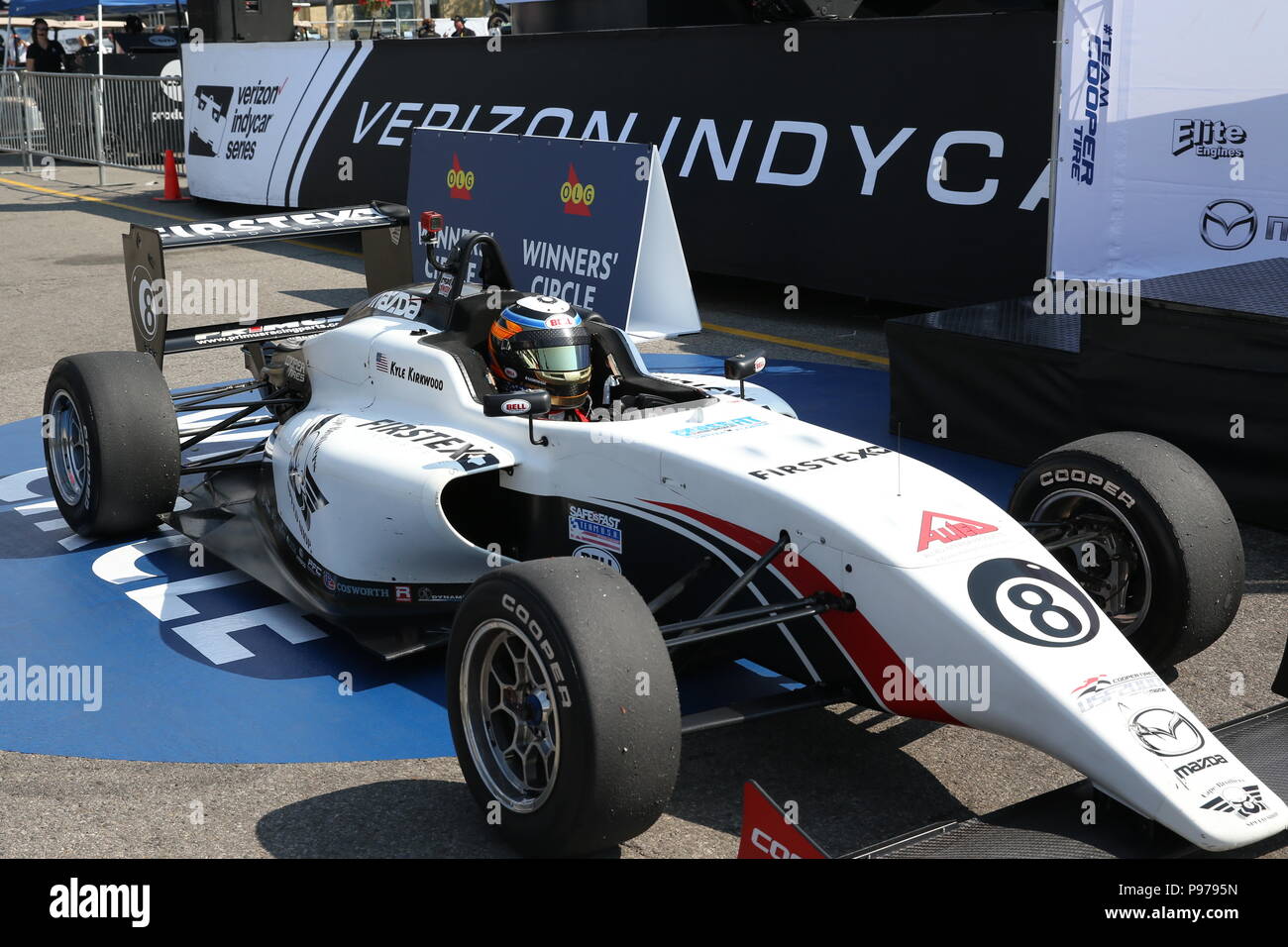 Toronto, Kanada. 15. Juli 2018. Tag 3 Am honda Indy in Toronto, Ontario, Kanada. In der USF 2000 Rennen Kyle Kirkwood (8) in der 5. angefangen und kämpfte zurück seine 6. und 7. gerades Rennen der Saison zu gewinnen. Igor Fraga (91) beendete 2. und Rasmus Lindh (23) 3. beendet Lukas Durda/Alamy leben Nachrichten Stockfoto Toronto, Kanada. 15. Juli 2018. Tag 3 Am honda Indy in Toronto, Ontario, Kanada. In der USF 2000 Rennen Kyle Kirkwood (8) in der 5. angefangen und kämpfte zurück seine 6. und 7. gerades Rennen der Saison zu gewinnen. Igor Fraga (91) beendete 2. und Rasmus Lindh (23) 3. beendet Lukas Durda/Alamy leben Nachrichten Stockfoto
