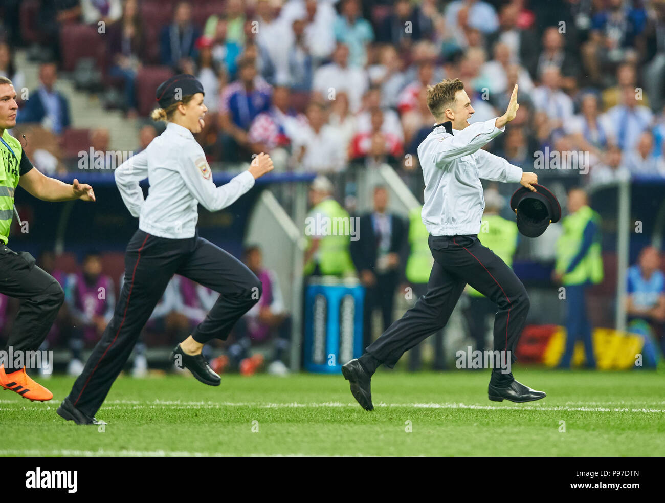 Moskau, Russland. 15. Juli 2018. Tonhöhe Läufer, Blinker, Frankreich - KROATIEN FUSSBALL FIFA WM 2018 Russland, Endgültige, Saison 2018/2019, 15. Juli 2018 in Luzhniki Stadion Moskau, Russland. © Peter Schatz/Alamy leben Nachrichten Stockfoto