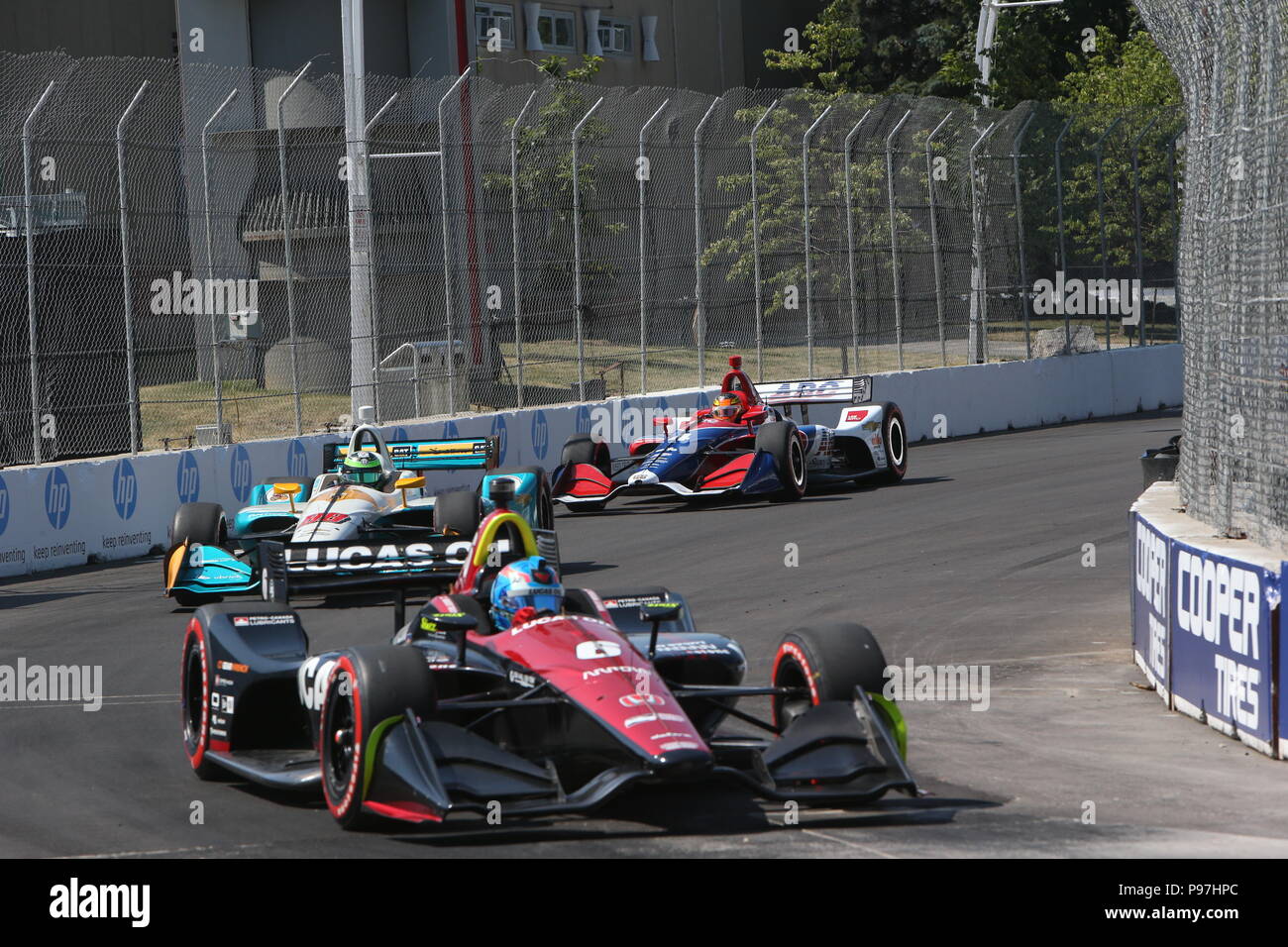 Toronto, Kanada. 15. Juli 2018. ToroDay 3 am Honda Indy in Toronto, Ontario, Kanada. Scott Dixon (9) gewinnt das Honda Indy nach führenden für 49 Runden. Simon Pagenaud (22) 2. und Robert Wickens (6) beendet 3. Credit: Lukas Durda/Alamy leben Nachrichten Stockfoto Toronto, Kanada. 15. Juli 2018. ToroDay 3 am Honda Indy in Toronto, Ontario, Kanada. Scott Dixon (9) gewinnt das Honda Indy nach führenden für 49 Runden. Simon Pagenaud (22) 2. und Robert Wickens (6) beendet 3. Credit: Lukas Durda/Alamy leben Nachrichten Stockfoto
