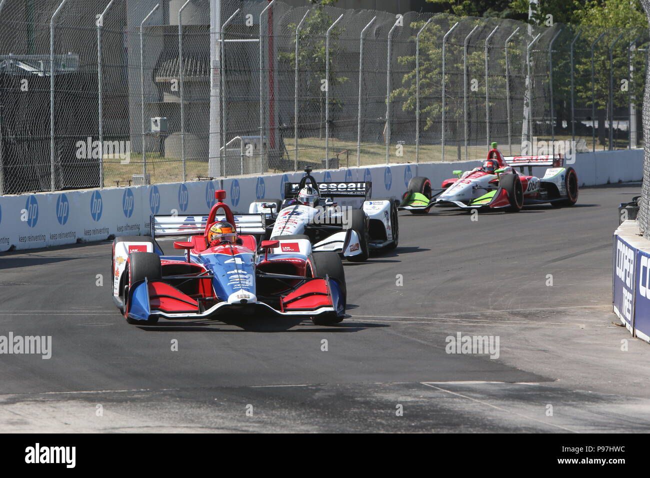 Toronto, Kanada. 15. Juli 2018. ToroDay 3 am Honda Indy in Toronto, Ontario, Kanada. Scott Dixon (9) gewinnt das Honda Indy nach führenden für 49 Runden. Simon Pagenaud (22) 2. und Robert Wickens (6) beendet 3. Credit: Lukas Durda/Alamy leben Nachrichten Stockfoto Toronto, Kanada. 15. Juli 2018. ToroDay 3 am Honda Indy in Toronto, Ontario, Kanada. Scott Dixon (9) gewinnt das Honda Indy nach führenden für 49 Runden. Simon Pagenaud (22) 2. und Robert Wickens (6) beendet 3. Credit: Lukas Durda/Alamy leben Nachrichten Stockfoto