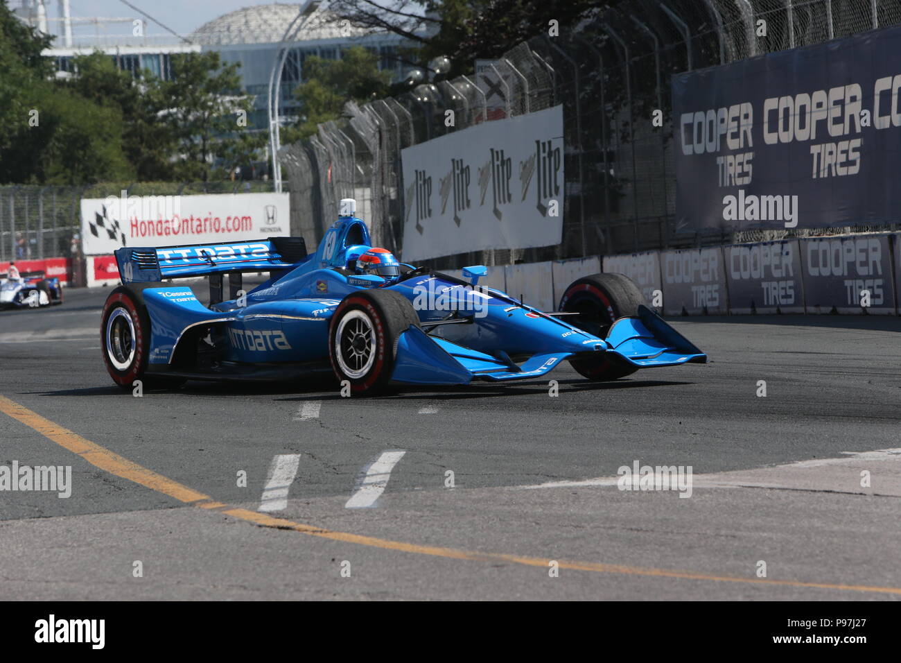 Toronto, Kanada. 15. Juli 2018. ToroDay 3 am Honda Indy in Toronto, Ontario, Kanada. Scott Dixon (9) gewinnt das Honda Indy nach führenden für 49 Runden. Simon Pagenaud (22) 2. und Robert Wickens (6) beendet 3. Credit: Lukas Durda/Alamy leben Nachrichten Stockfoto Toronto, Kanada. 15. Juli 2018. ToroDay 3 am Honda Indy in Toronto, Ontario, Kanada. Scott Dixon (9) gewinnt das Honda Indy nach führenden für 49 Runden. Simon Pagenaud (22) 2. und Robert Wickens (6) beendet 3. Credit: Lukas Durda/Alamy leben Nachrichten Stockfoto