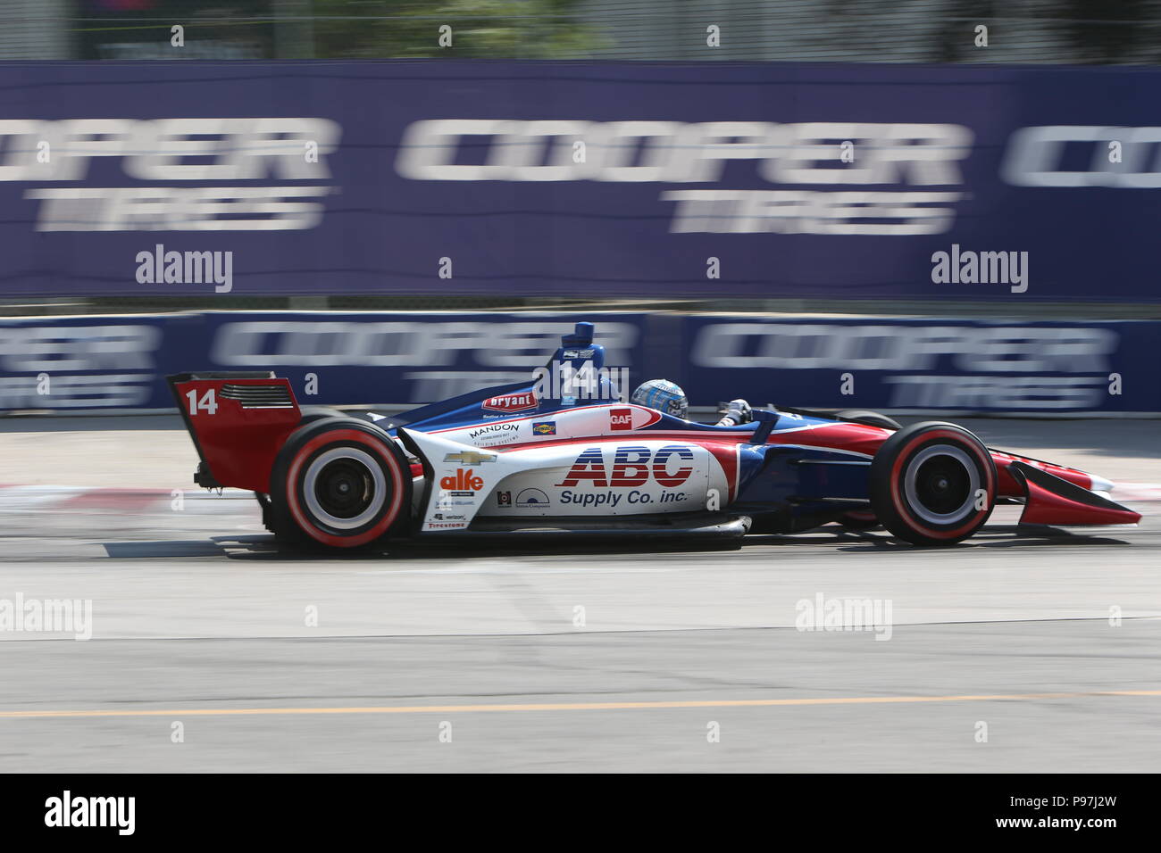 Toronto, Kanada. 15. Juli 2018. ToroDay 3 am Honda Indy in Toronto, Ontario, Kanada. Scott Dixon (9) gewinnt das Honda Indy nach führenden für 49 Runden. Simon Pagenaud (22) 2. und Robert Wickens (6) beendet 3. Credit: Lukas Durda/Alamy leben Nachrichten Stockfoto Toronto, Kanada. 15. Juli 2018. ToroDay 3 am Honda Indy in Toronto, Ontario, Kanada. Scott Dixon (9) gewinnt das Honda Indy nach führenden für 49 Runden. Simon Pagenaud (22) 2. und Robert Wickens (6) beendet 3. Credit: Lukas Durda/Alamy leben Nachrichten Stockfoto