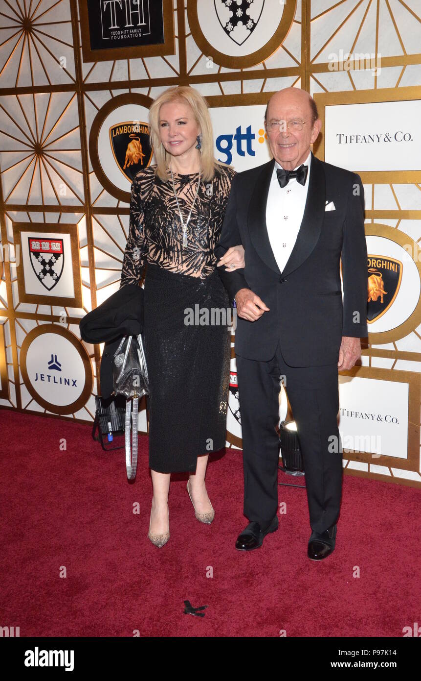 Harvard Business School Leadership Gala Mit: Senator Wilbur Ross, Hilary Geary Wo: Washington D.C., District of Columbia, United States Wann: 13 Jun 2018 Credit: WENN.com Stockfoto