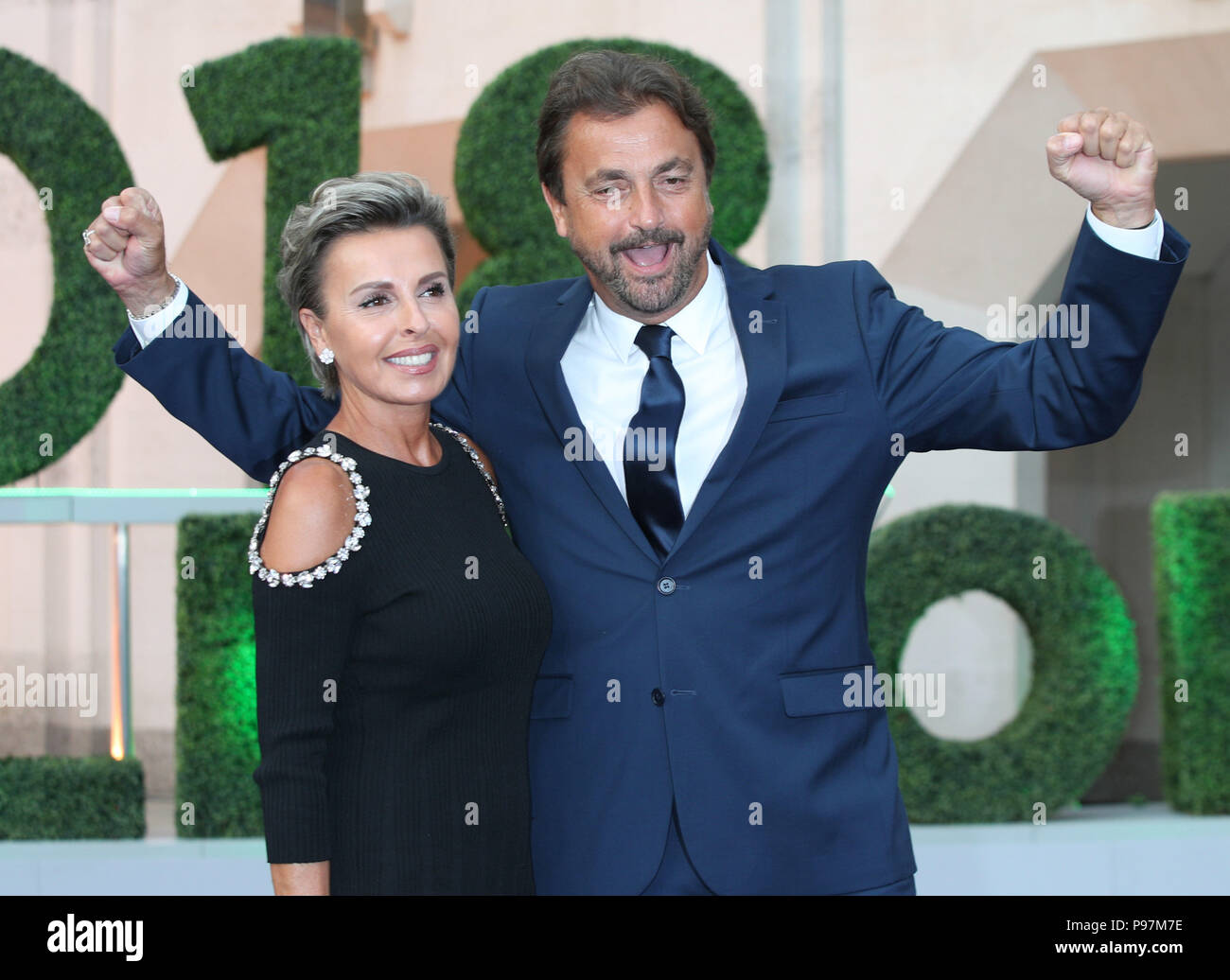 Der ehemalige französische Tennisspielerin Henri Leconte und seine Frau Florentine Leconte kommen an der Champions" Abendessen in der Guildhall in London ist. Stockfoto