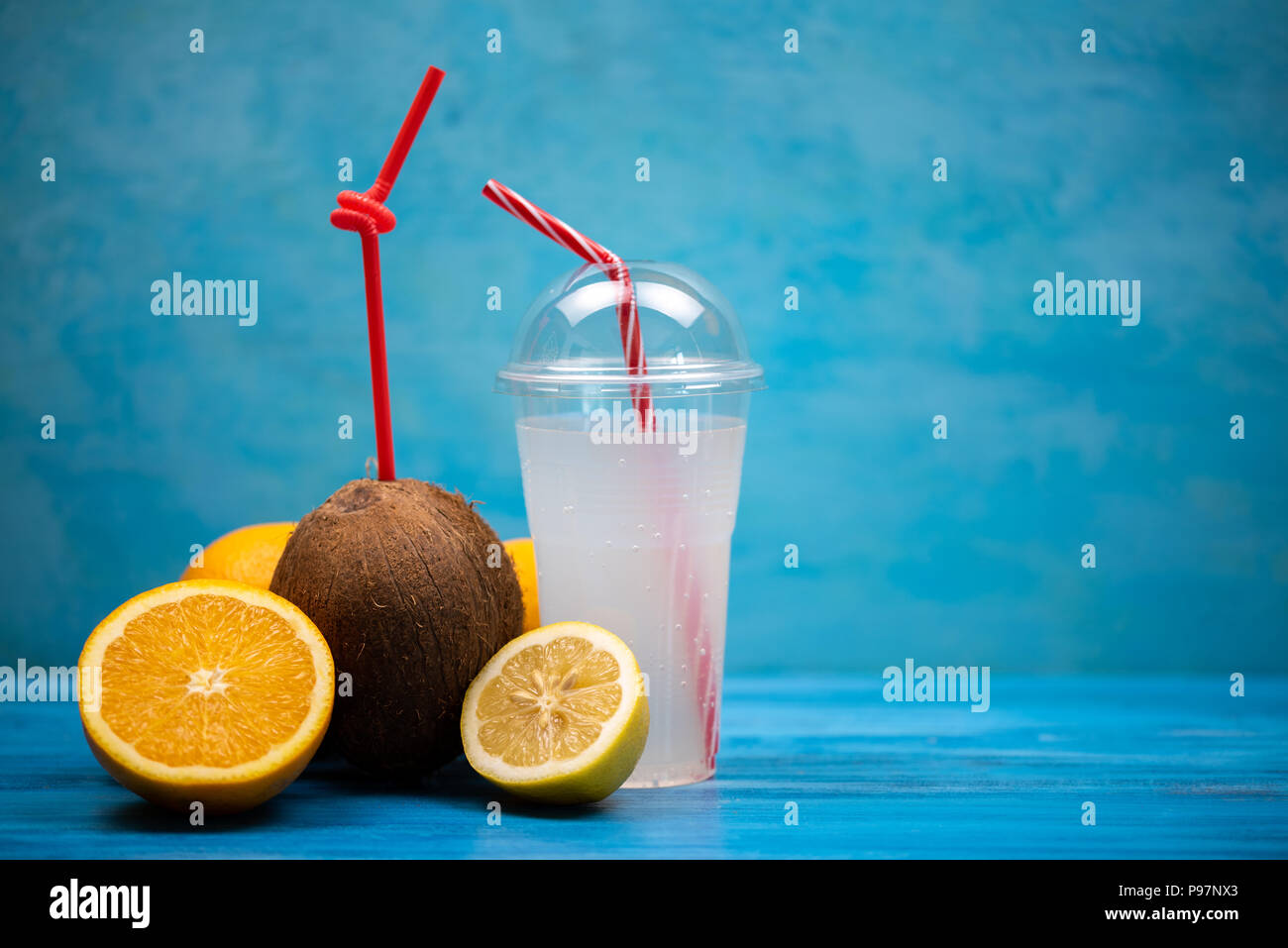 Süße Kokosnuss drink Stockfoto