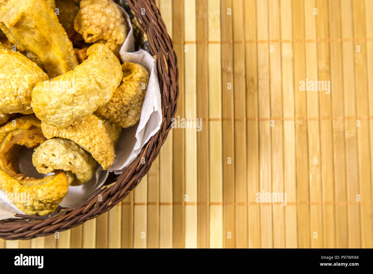 Torresmo brasilianischen traditionelles Essen Stockfoto