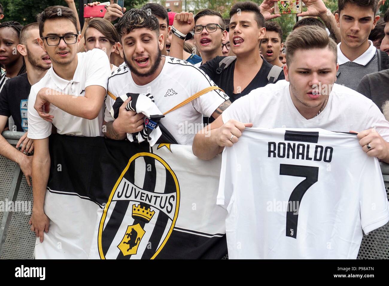 Turin Italien 16 Juli 2018 Turin Juventus Fans Warten Auf