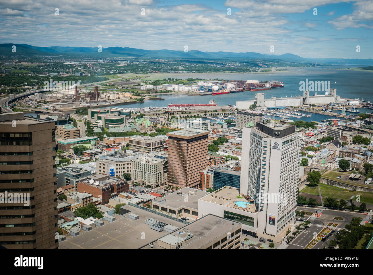 Blick aus der Vogelperspektive auf die Stadt Quebec Kanada während des Tages im Sommer Stockfoto