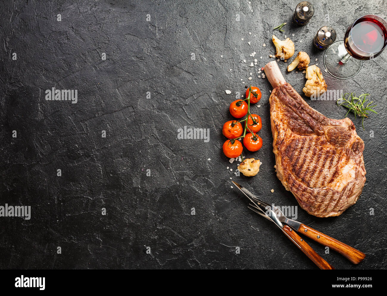 Beefsteak vom Grill tomahawk Stockfoto