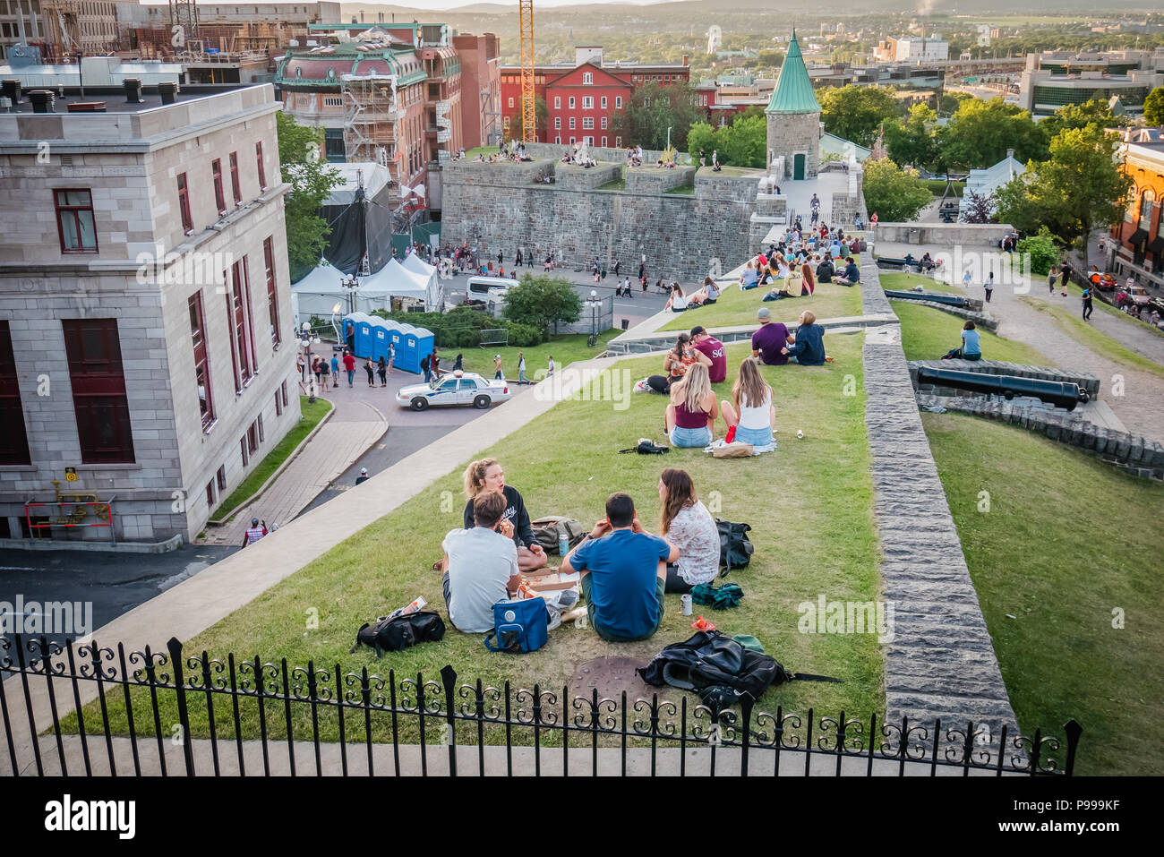 Die Menschen genießen den Sommer in der Stadt Quebec Kanada Stockfoto