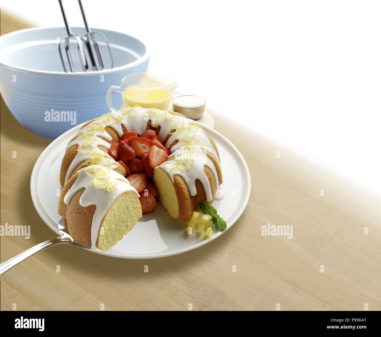 Lemon Bundt Cake Stockfoto