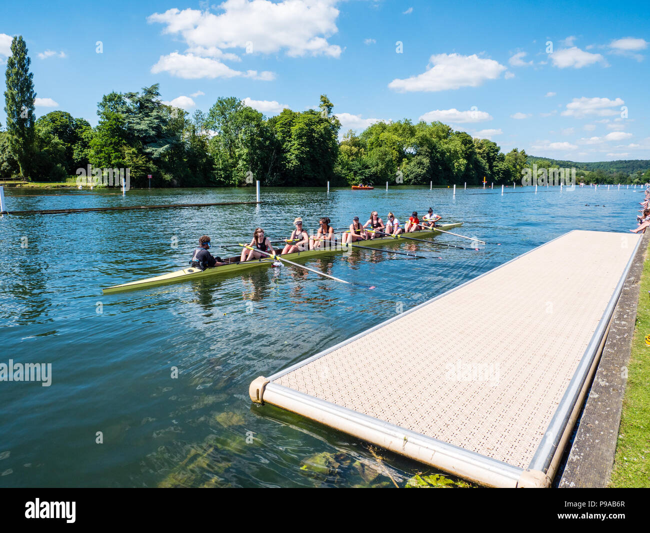 Rudern, Racing, Regatta, Henley-on-Thames, Oxfordshire, England, UK, GB. Stockfoto