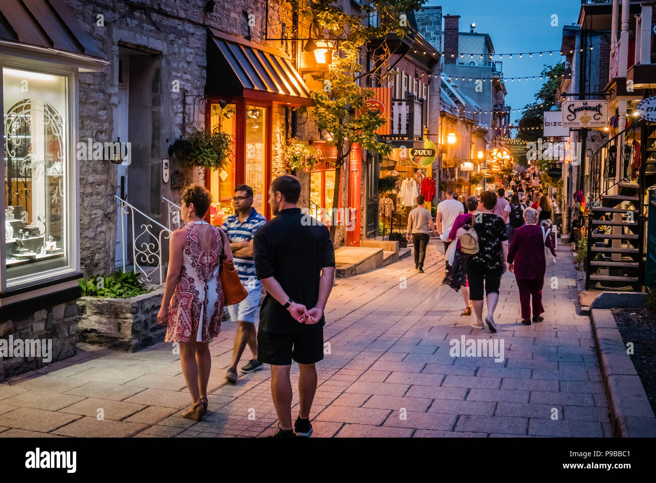 Rue du Petit-Champlain Quebec City Kanada ist eine alte Commercial Street mit schweren französischen Baustil Stockfoto