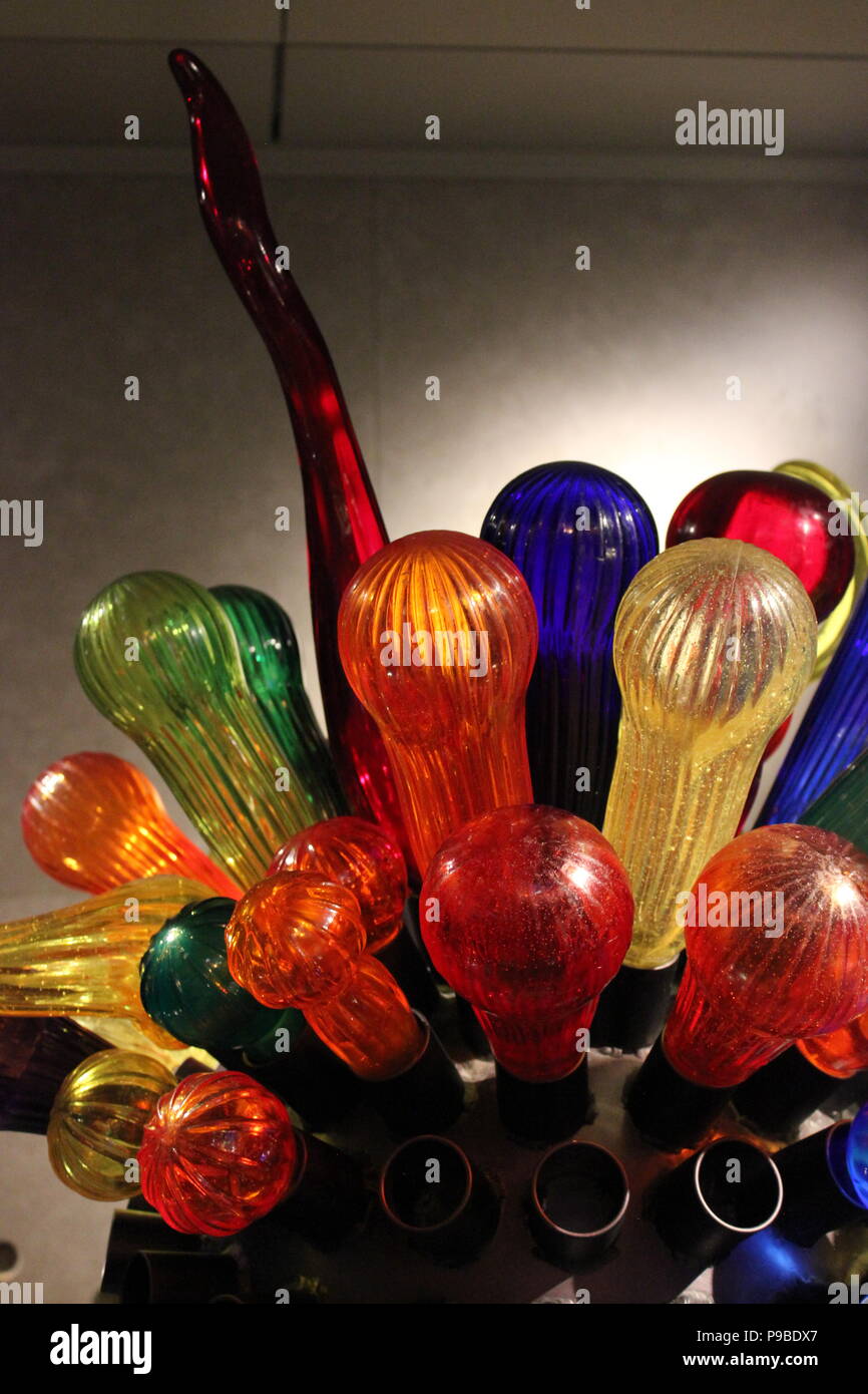 Glasskulpturen von Dale Chihuly Kinder Ausstellung auf das Children's Museum in Indianapolis, Indiana. Stockfoto