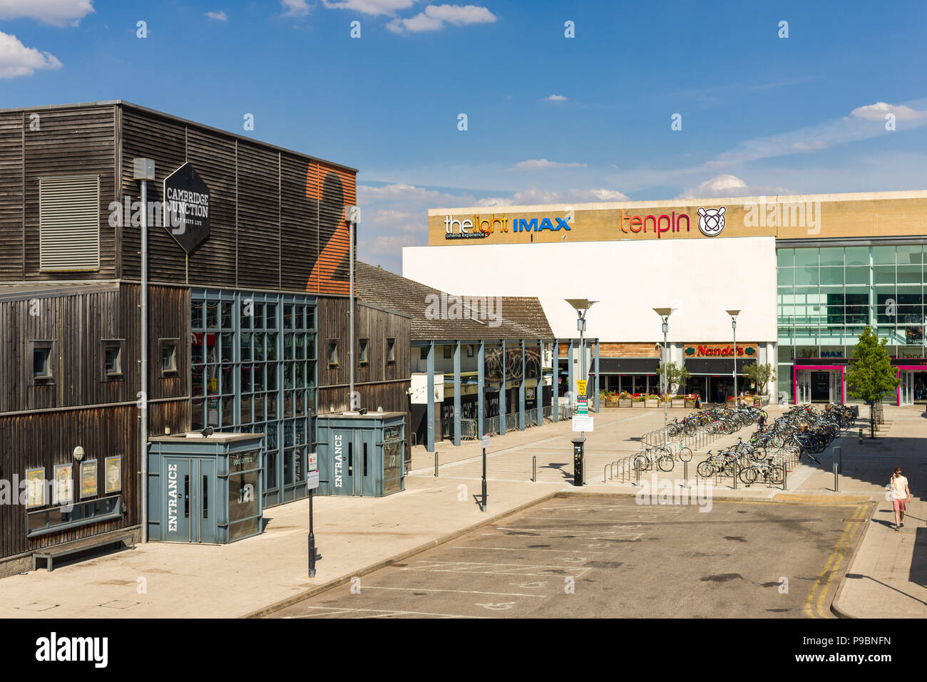 Cambridge Leisure Park an einem sonnigen Tag Sommer, Großbritannien Stockfoto