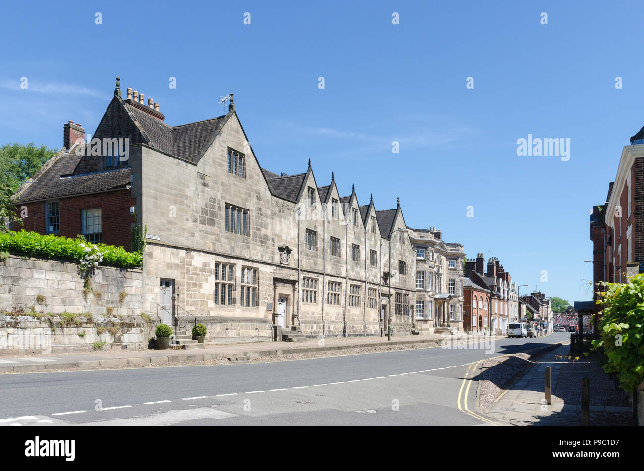 Das freie Gymnasium von Elizabeth Königin von England in die Church Road, Ashbourne, Derbyshire, die in 1585 gegründet wurde. Stockfoto