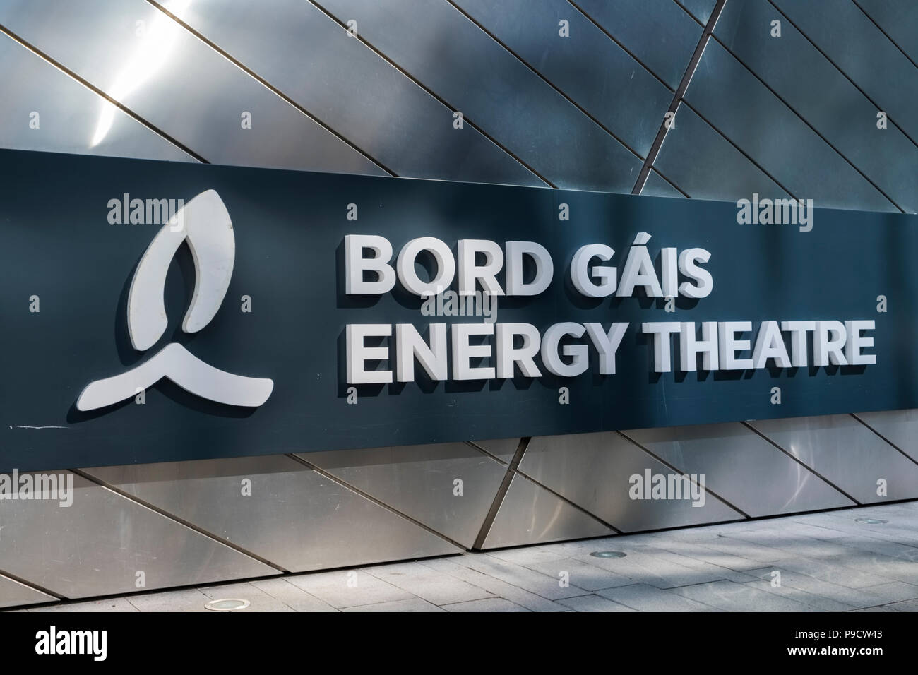 Bord Gais Energy Theater (Grand Canal Theatre) Logo, Dublin, Irland, Europa Stockfoto
