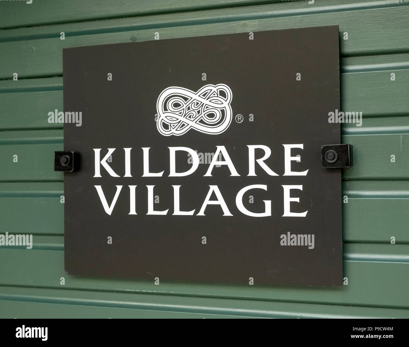 Kildare Village Shopping Outlet logo, Irland, Europa Stockfoto