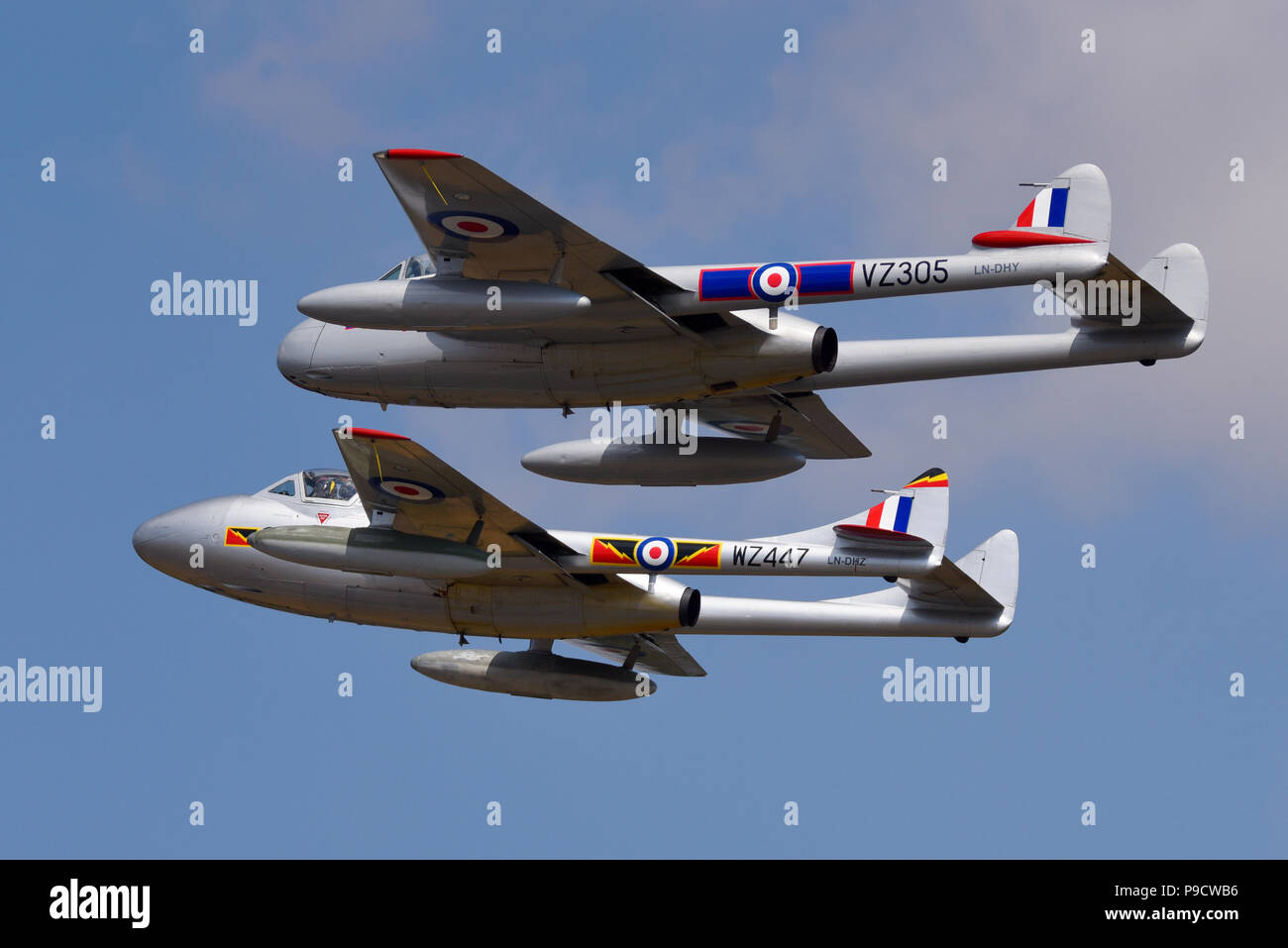 Norwegian Air Force historische Squadron de Havilland Vampire Fliegen an der Royal International Air Tattoo, RIAT, RAF Fairford, England, in der Royal Air Force Stockfoto