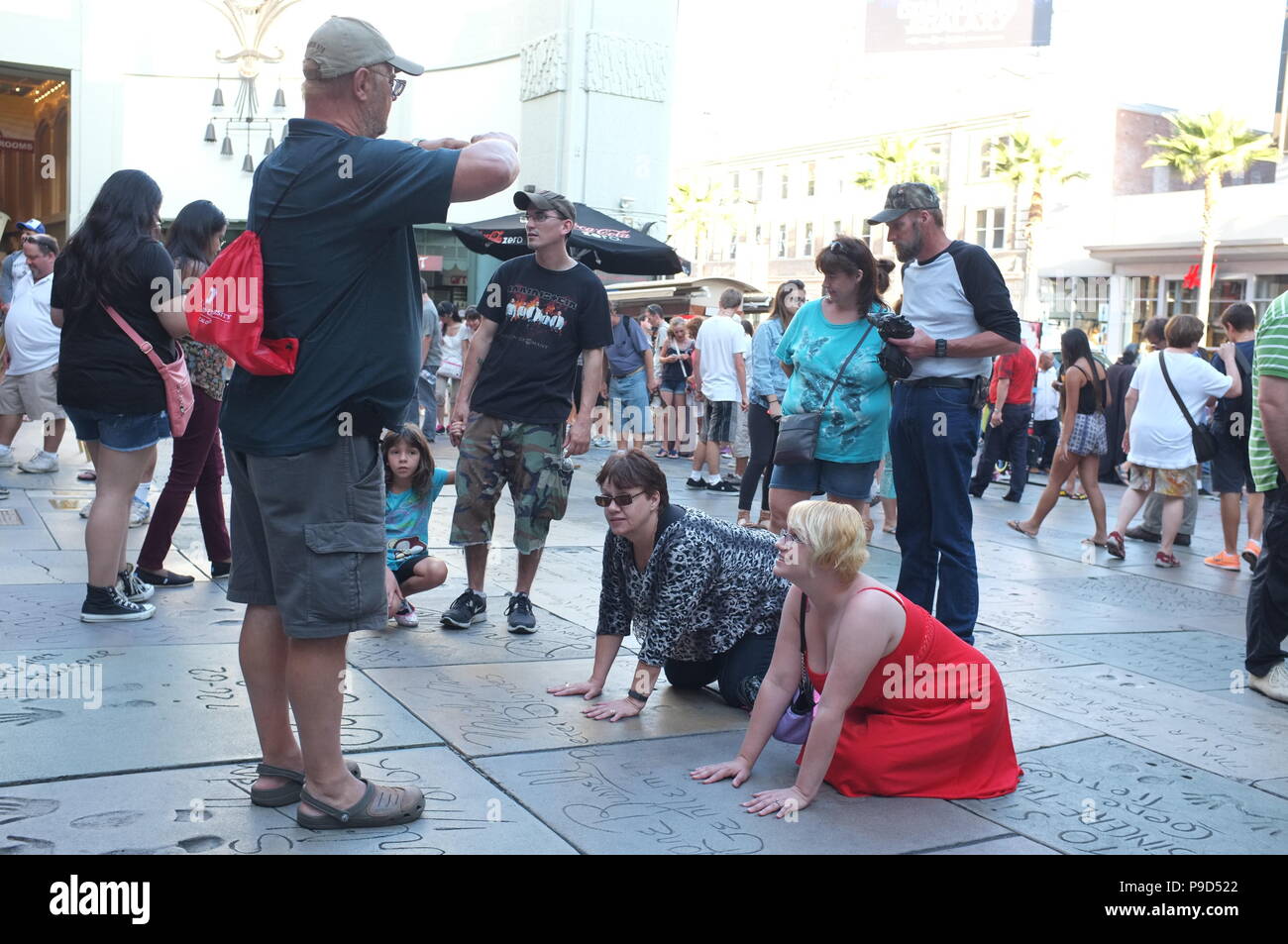 Los Angeles, USA - 29. Juli: Nicht identifizierte zufällige Menschen in den Straßen der Innenstadt von Los Angeles, CA am 29. Juli 2018. Stockfoto