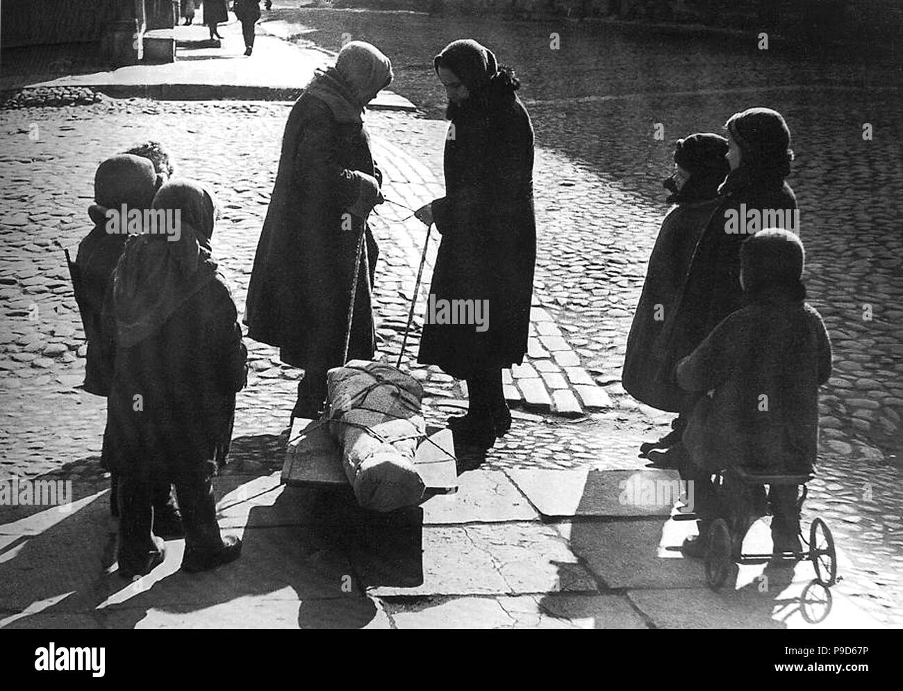 Während der Belagerung in Leningrad. Museum: State Museum der politischen Geschichte Russlands, St. Petersburg. Stockfoto