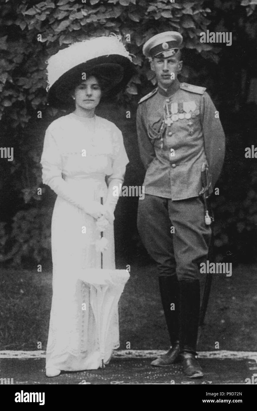 Prinzessin Helena von Serbien mit ihrem Ehemann Prinz John Constantinovich Russlands. Museum: private Sammlung. Stockfoto