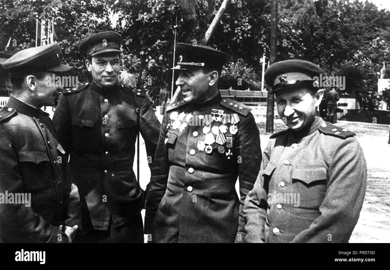 Die kukryniksy Gruppe in Berlin. Museum: Staatliche Russische Film und Foto Archiv, Krasnogorsk. Stockfoto