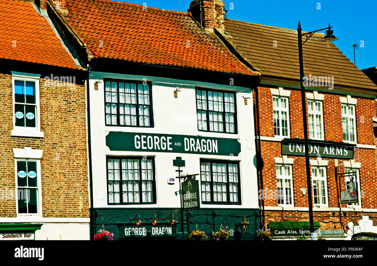 George und Dragon Inn und die Union Waffen, Yarm on Tees, North East England Stockfoto