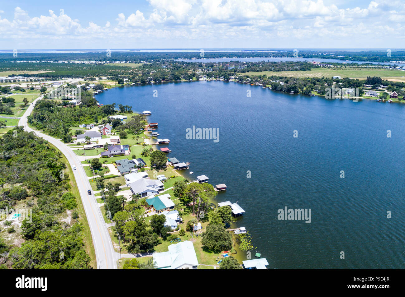 Florida, Lake Placid, Lake June-in-Winter, Lake June Road, Luftaufnahme von oben, FL18071156d Stockfoto
