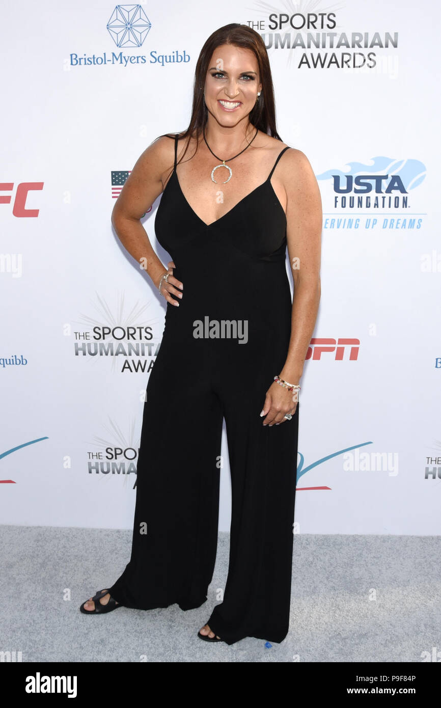 Los Angeles, Kalifornien, USA. 17. Juli 2018. STEPHANIE MCMAHON nimmt an der 4. jährlichen Sport humanitären Auszeichnungen bei LA LIVE DER Novo in Los Angeles. Credit: Billy Bennight/ZUMA Draht/Alamy leben Nachrichten Stockfoto