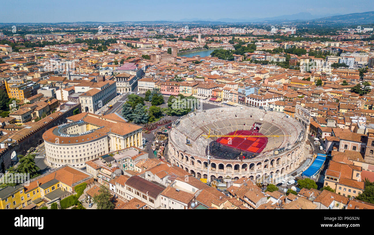 Die Arena von Verona, ein Römisches Amphitheater, die Piazza Bra, Verona, Italien Stockfoto