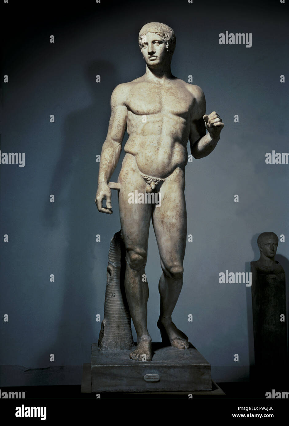 Doryphoros (spear Inhaber, römische Kopie der Zeit des Tiberius aus einem griechischen Original von polykleitos). Stockfoto
