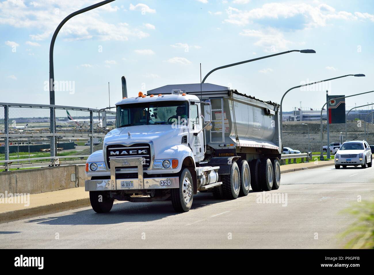 Rosemont, Illinois, USA. In einem Vorort von Chicago in und um Internationalen Flughafen O'Hare Ttraffic. Stockfoto