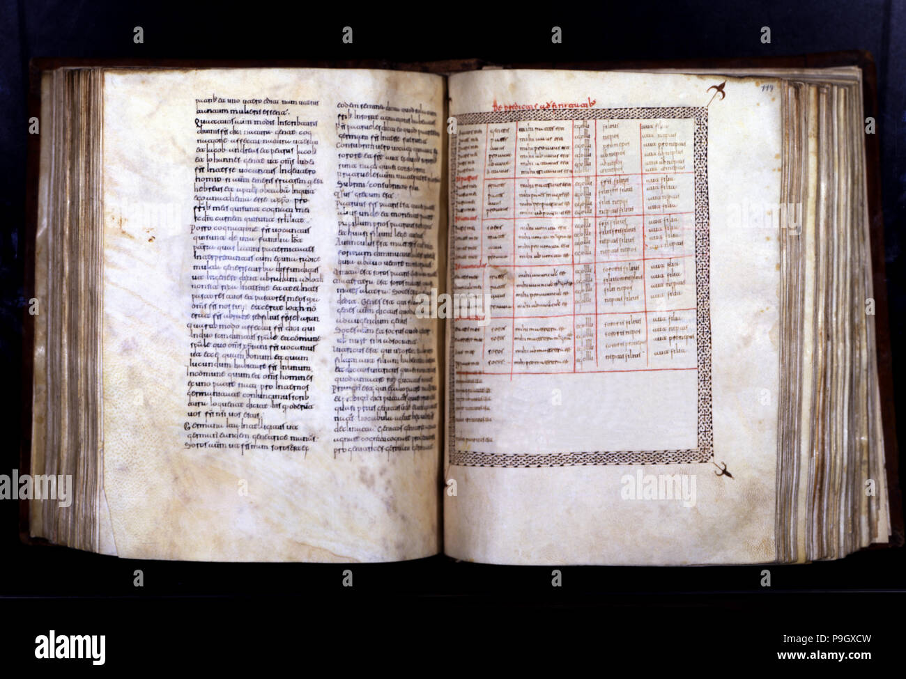 Seite Der etymologien von St. Isidor. Stockfoto