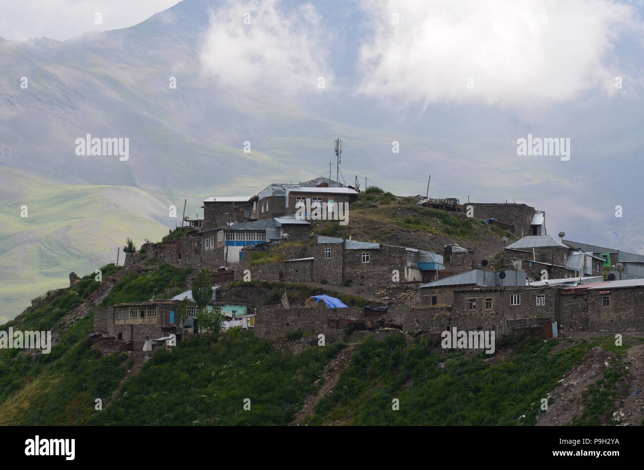 Xinaliq, Aserbaidschan, ein abgelegenes Bergdorf im Kaukasus Stockfoto