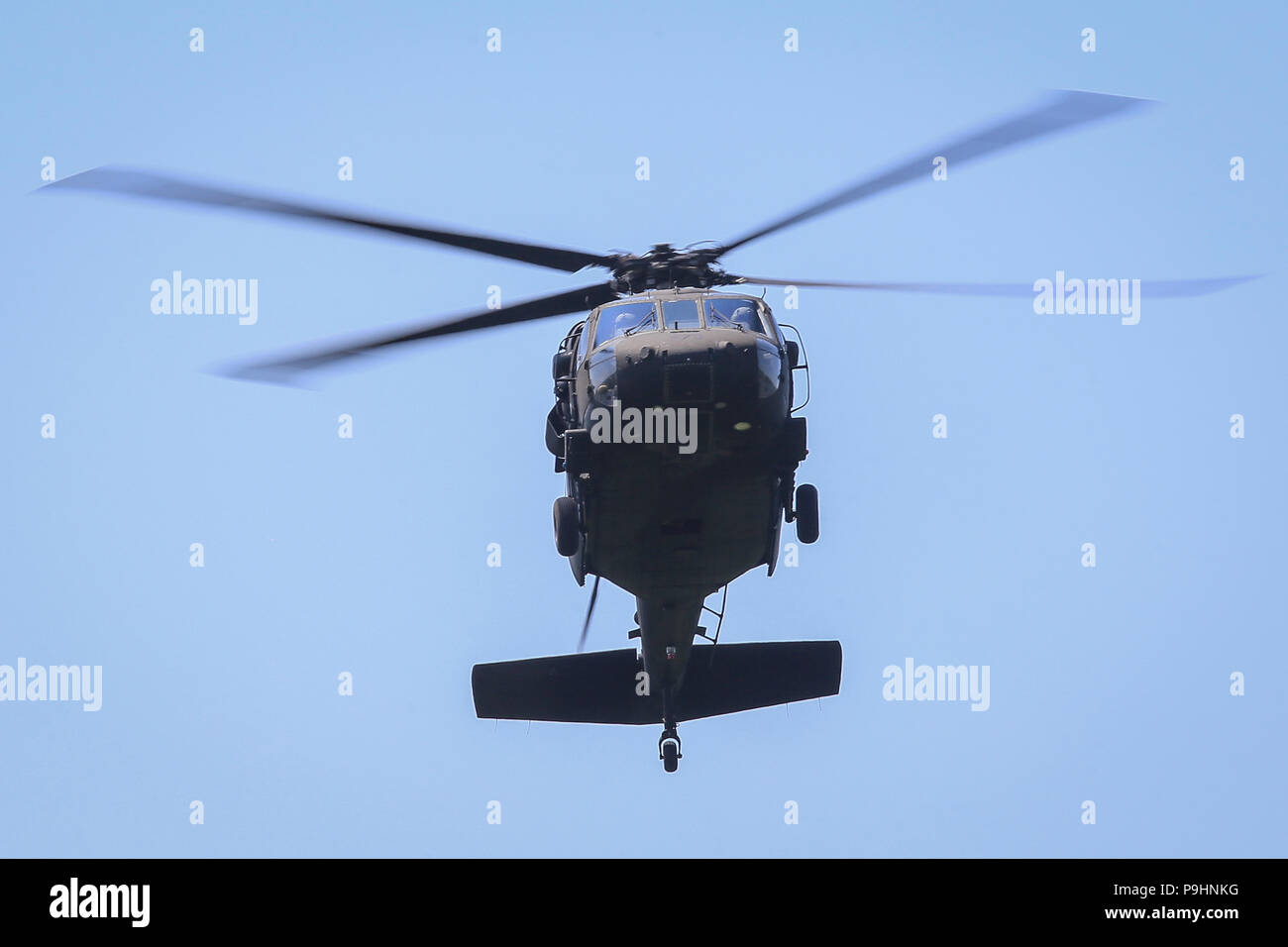 Black Hawk Helicopter And Soldiers Stockfotos und -bilder Kaufen - Alamy