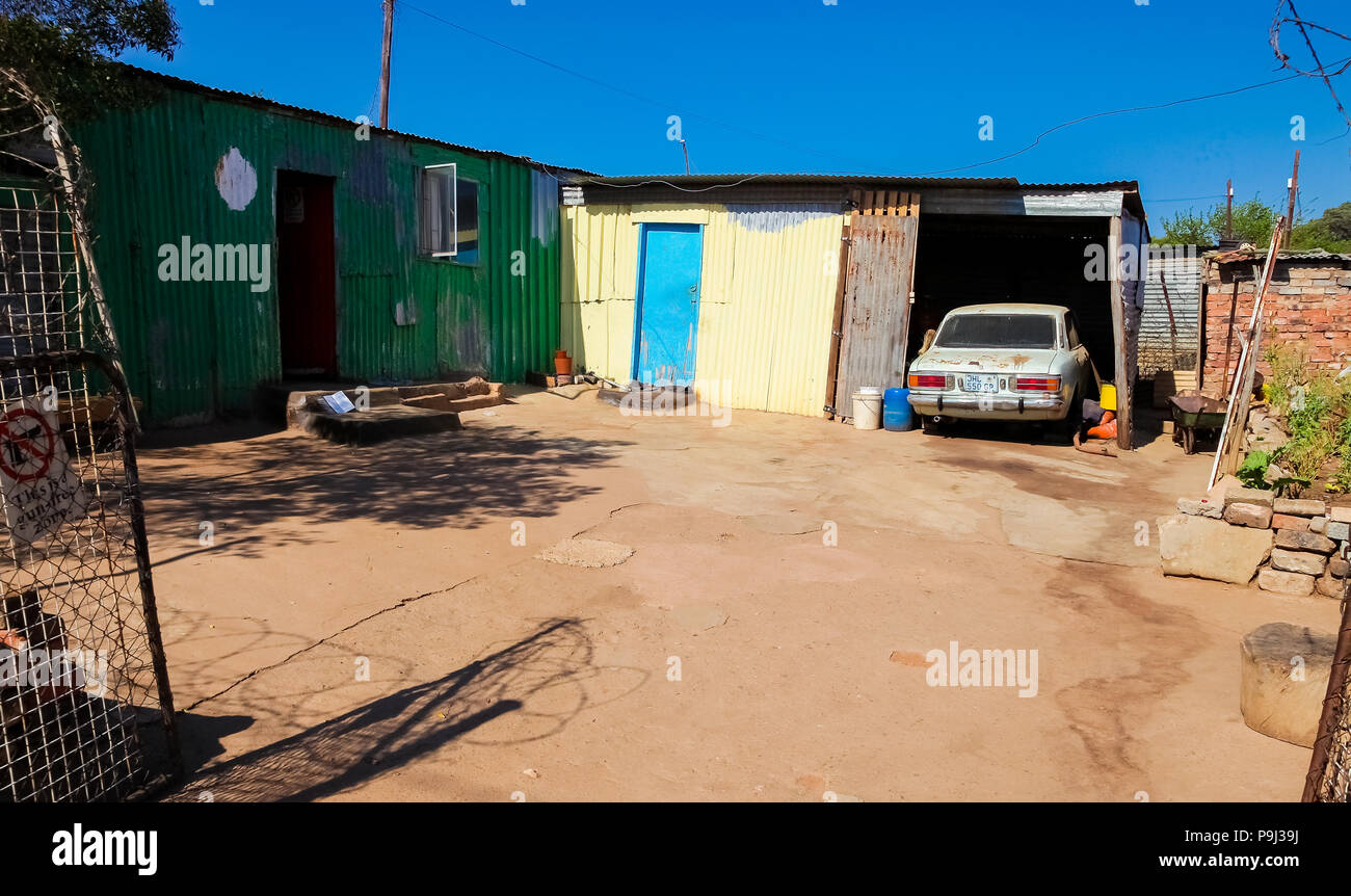 Johannesburg, Südafrika, 11. September 2011, Blick auf die niedrigen Einkommen Häuser in einem Vorort von Soweto Nachbarschaft Stockfoto