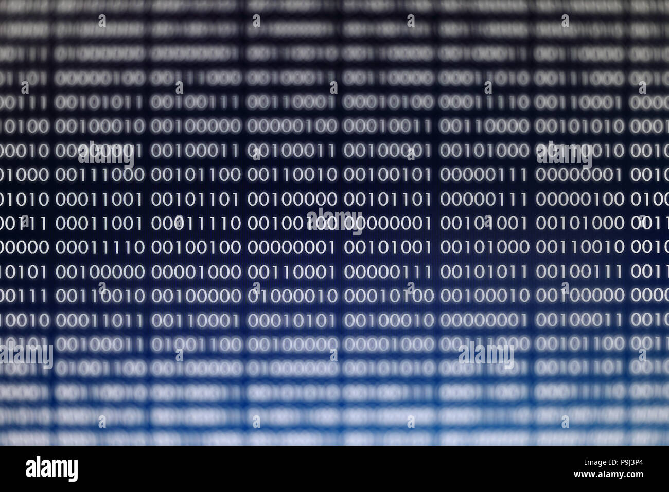 Blöcke von binären Daten. Blockchain Konzept. Blauer Hintergrund mit dem binären Code Bit Nummer eins und null Text. Stockfoto