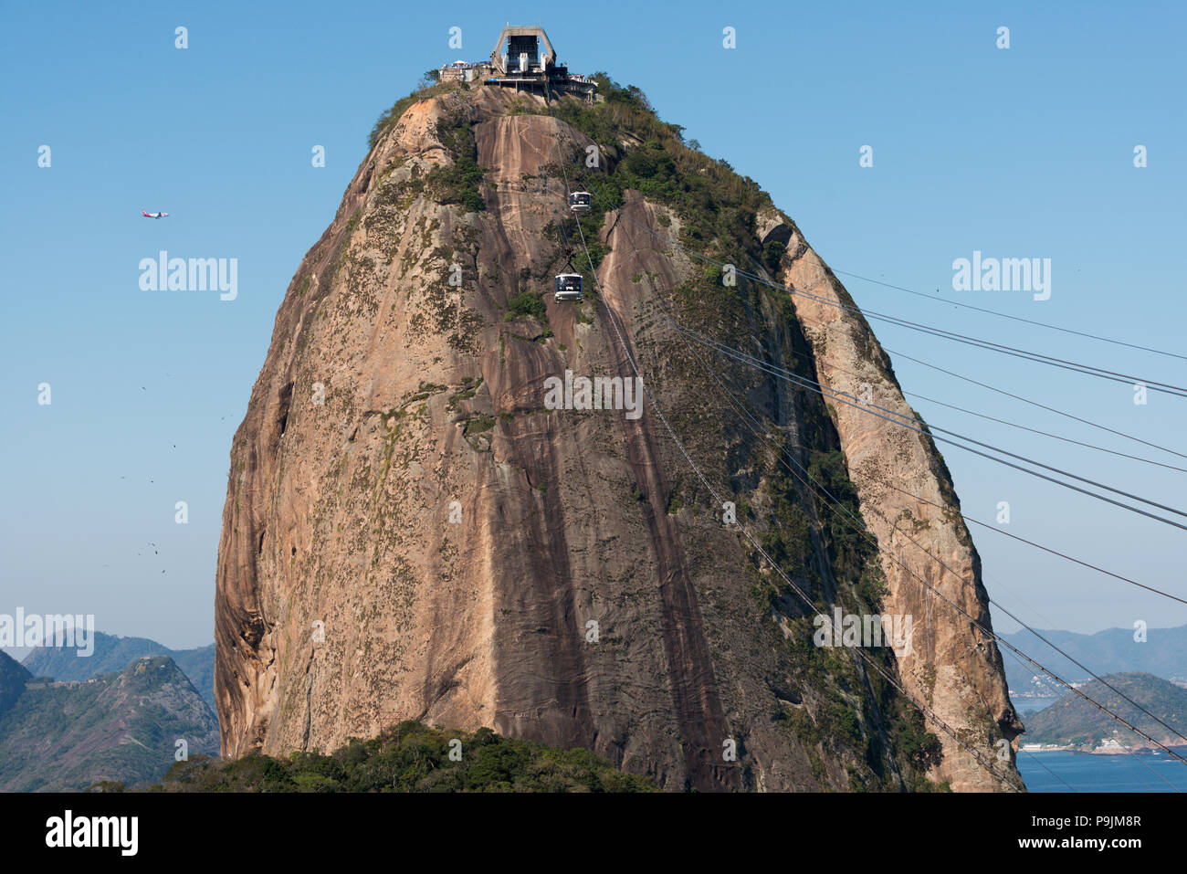 Eine Seilbahn zum Zuckerhut, Rio de Janeiro, Brasilien Stockfoto