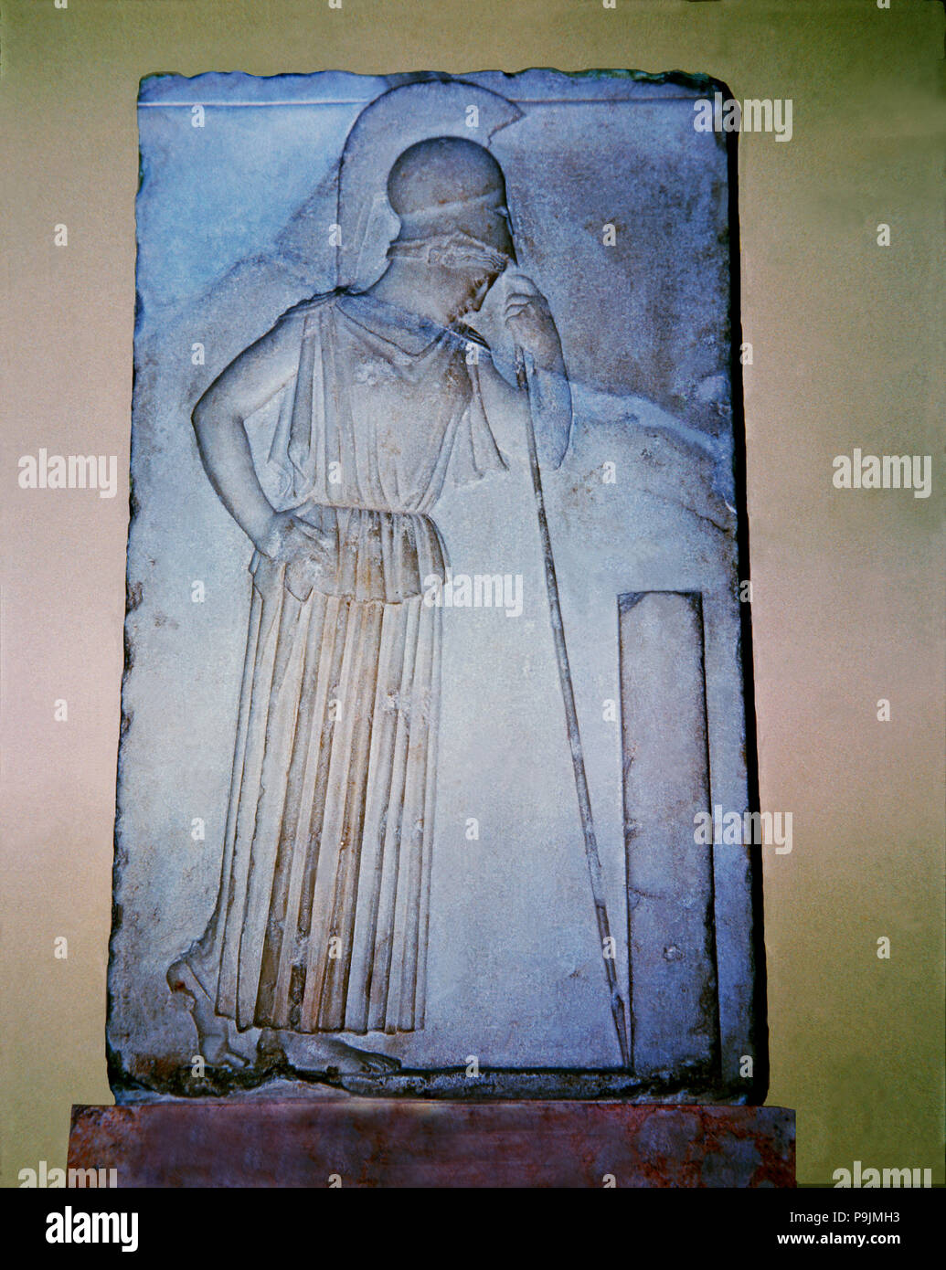 Erleichterung einer Stele mit einem nachdenklichen Athena, in das