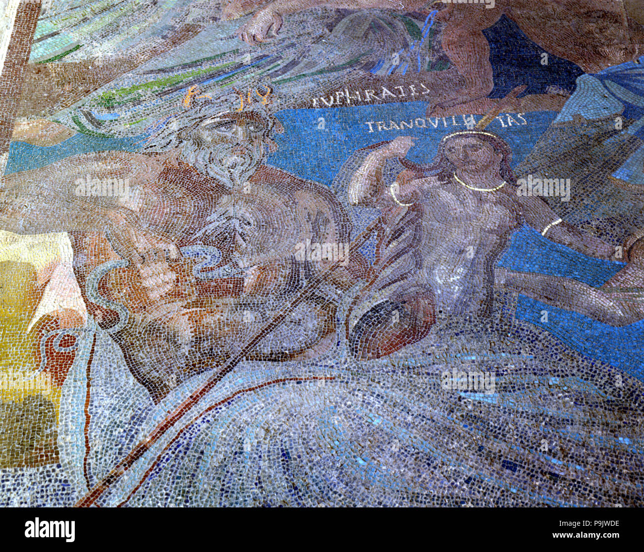 Cosmogonic Mosaik, sphärischen, terrestrische und aquatische Gottheiten. Euphrat und ruhige... Stockfoto