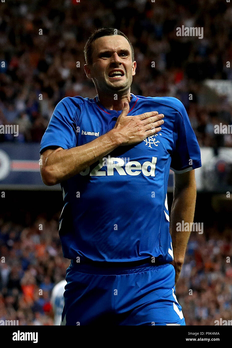 Förster Jamie Murphy feiert ersten Ziel seiner Seite des Spiels zählen Stockfoto