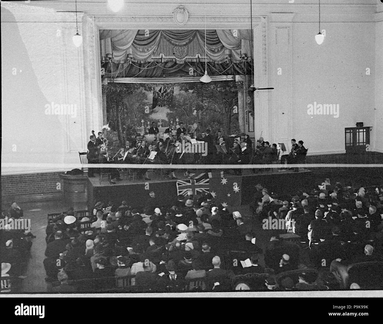 242 19177 Herr Hanneys SLNSW band in Marrickville Rathaus Gouverneure Anreise Stockfoto
