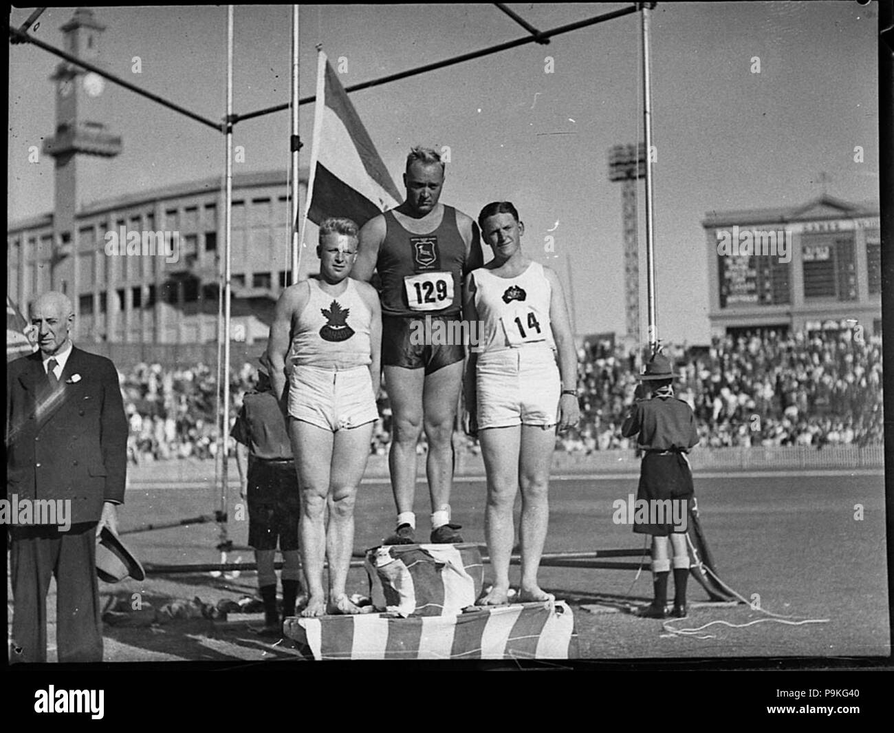 247 23783 SLNSW Empire Spiele Sieg dais für mens Kugelstoßen Stockfoto