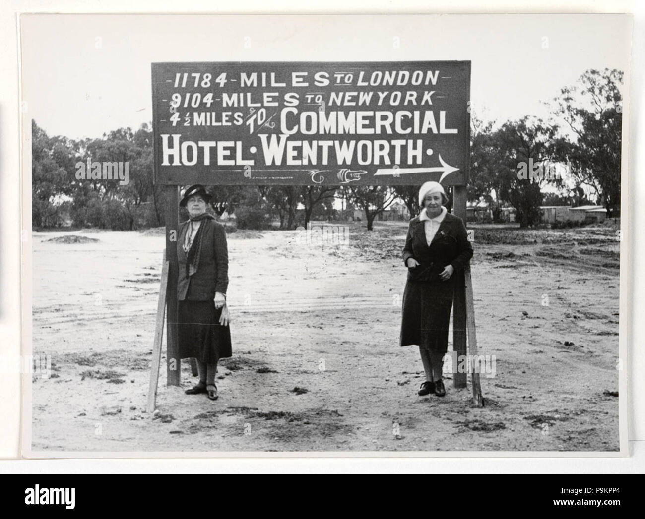 293 SLNSW 822104 119 Miles Franklin auf der linken Seite Stockfoto