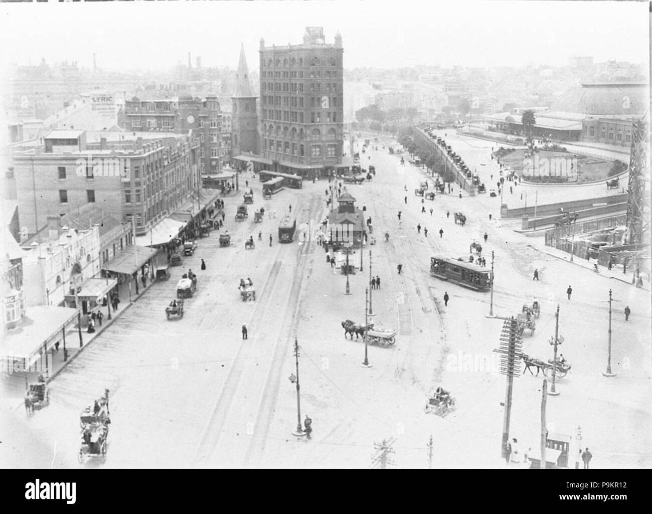 294 SLNSW 8311 Railway Square vor dem Hauptbahnhof Glockenturm gebaut wurde Stockfoto