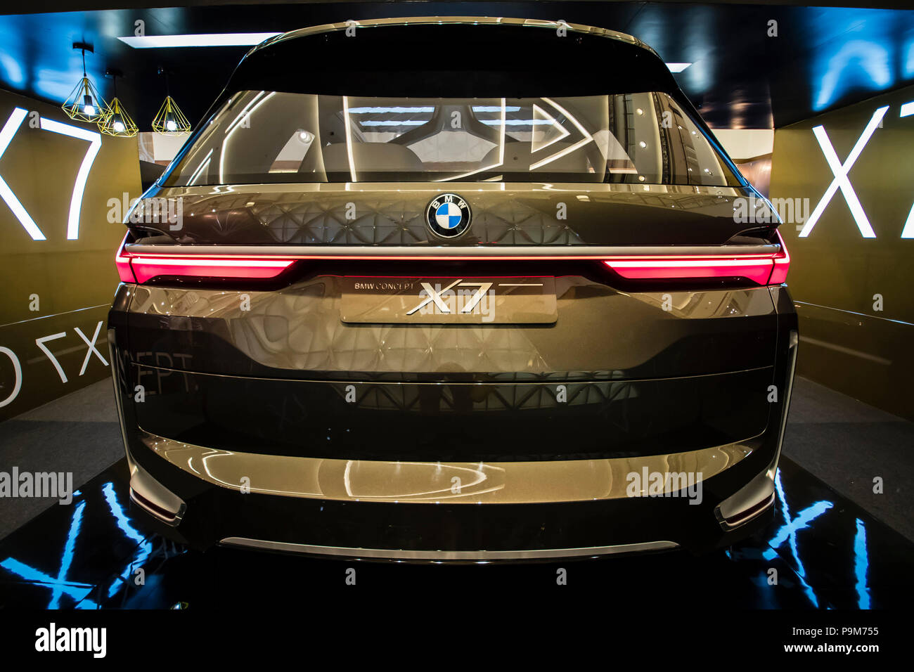 Kuala Lumpur, Malaysia. 19. Juli 2018. Auto Show Preview des BMW Concept X7 in Kuala Lumpur, Malaysia, am 19. Juli 2018. © Danny Chan/Alamy Leben Nachrichten. Stockfoto